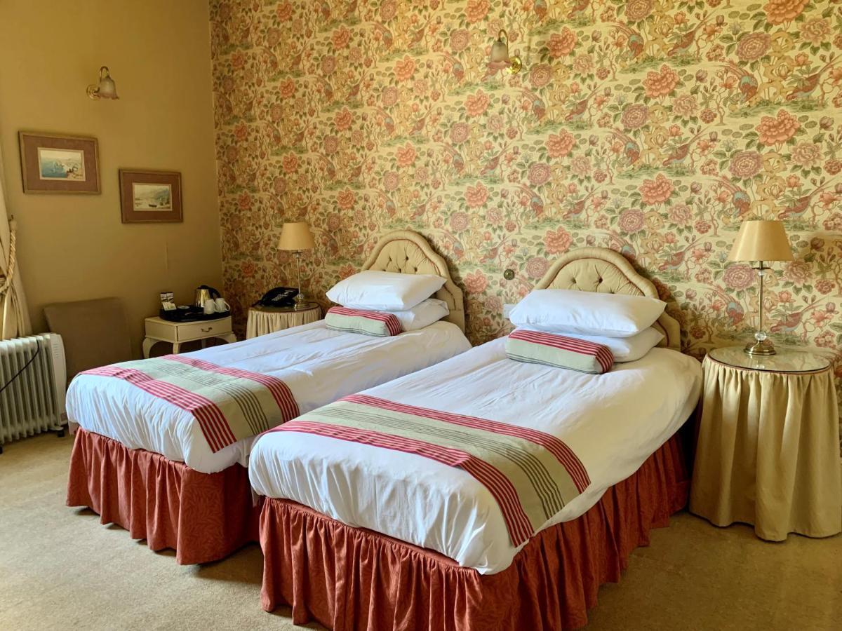 Grafton Manor Hotel บรอมส์โกรฟ ภายนอก รูปภาพ