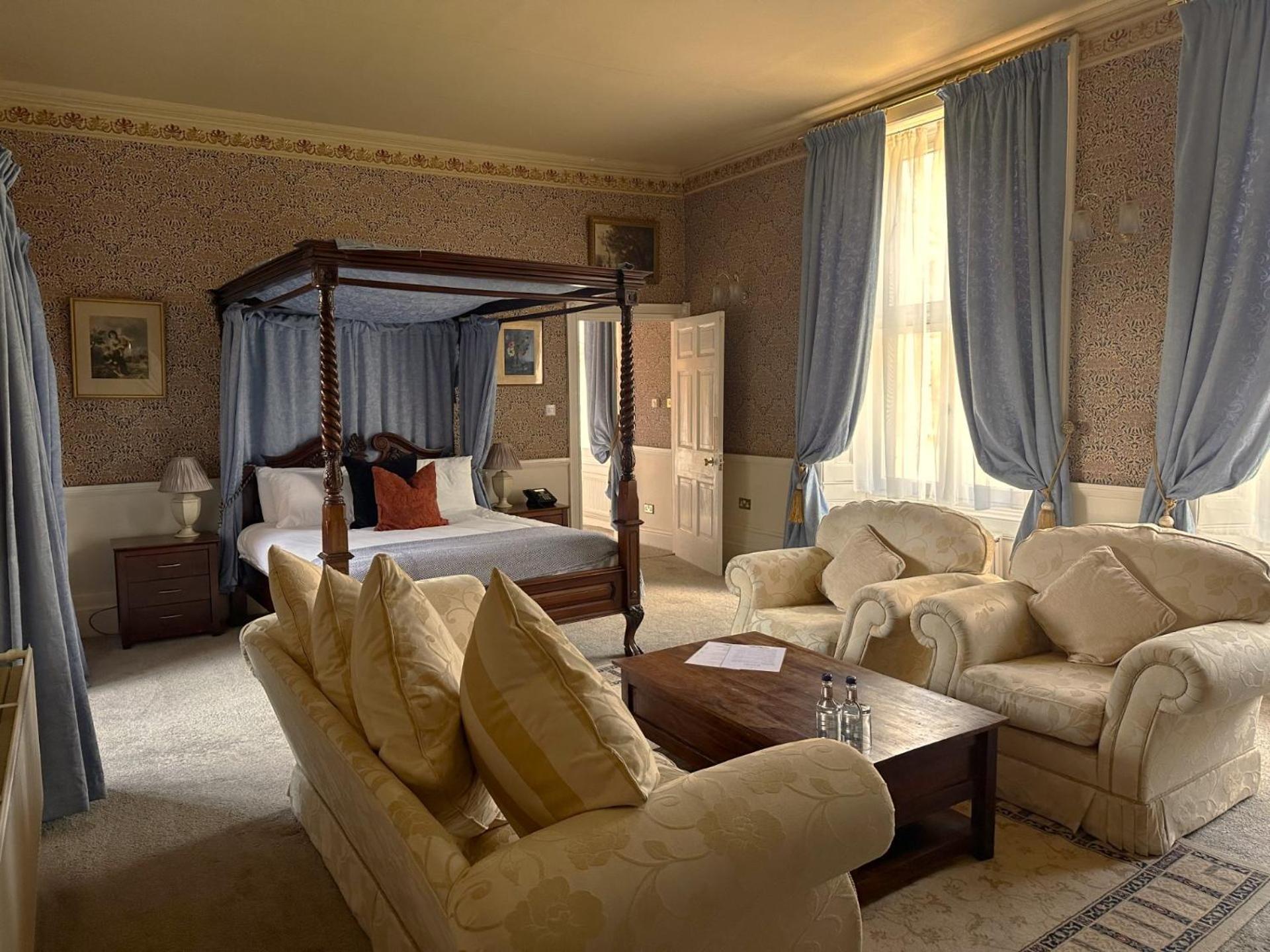 Grafton Manor Hotel บรอมส์โกรฟ ภายนอก รูปภาพ